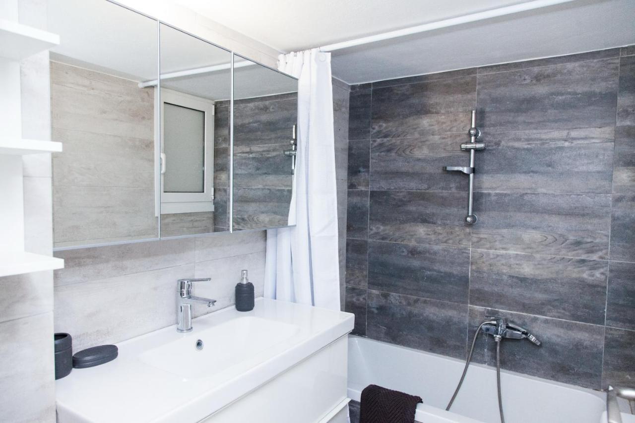 Elegant Apt In Kifisia! Apartment Athens Luaran gambar